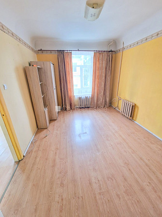 Fasādes māja, renovēta māja, labiekārtota apzaļumota teritorija, slēgta teritorija, ieeja no Rīga - foto 18