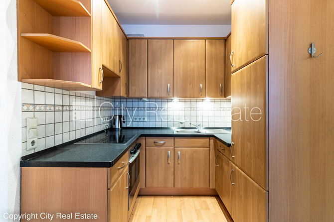 Проект - Vīlandes Nams (Виландес Намс), вход с улицы, лифт, количество спален 1 шт., студио, Рига - изображение 4