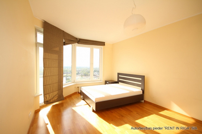 Lieliska iespēja iegādāties gaišu un saulainu augšējā stāva dzīvokli par saprātīgu cenu, Rīga - foto 5