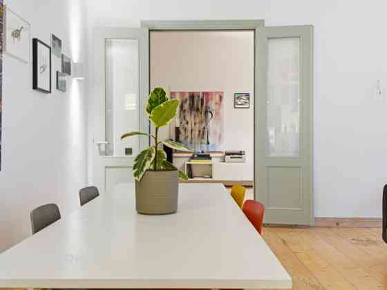 Продаётся стильная 5-комнатная семейная квартира в скандинавском Рига