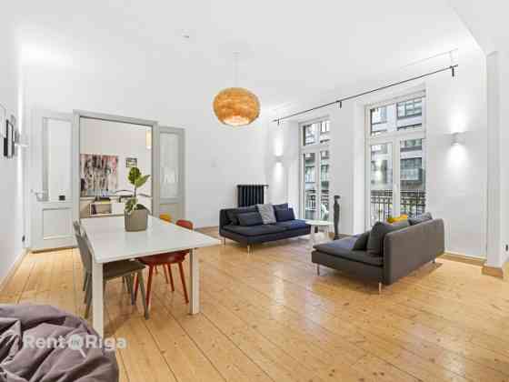 Продаётся стильная 5-комнатная семейная квартира в скандинавском Рига