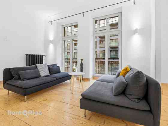 Продаётся стильная 5-комнатная семейная квартира в скандинавском Рига