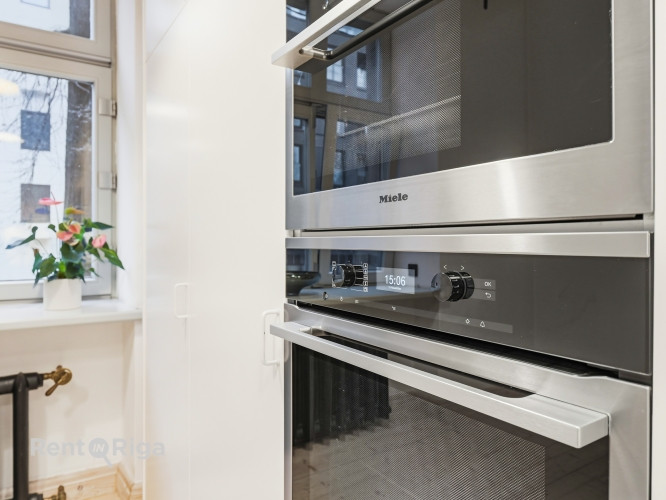 Tiek pārdots gaumīgs 5-istabu ģimenes dzīvoklis Skandināvu minimālisma stilā. Dzīvoklis ir Rīga - foto 9