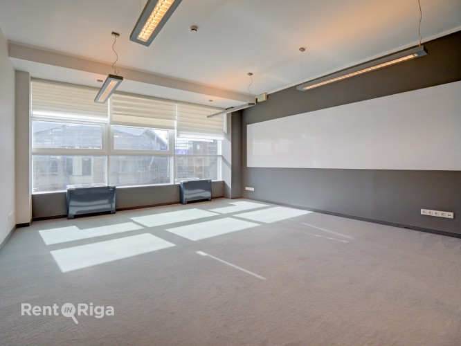 B klases biroja telpas  Mūkusalas ielā, European Trade Center  Izīrējas mūsdienīgas un Rīga - foto 7