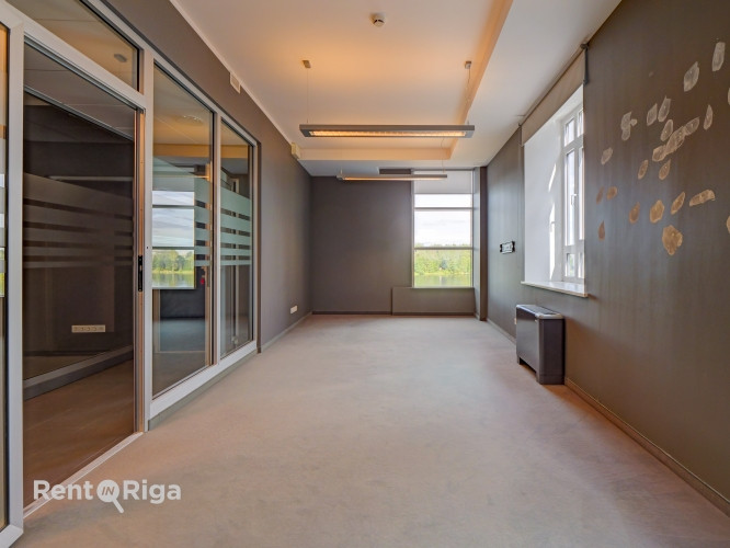 B klases biroja telpas  Mūkusalas ielā, European Trade Center  Izīrējas mūsdienīgas un Rīga - foto 9