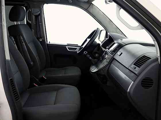 Volkswagen Multivan Comfortline 2.5 TDI 96kW Tallina