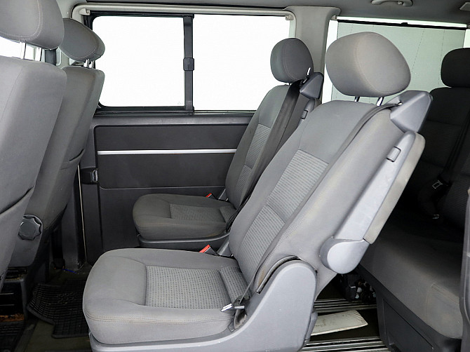 Volkswagen Multivan Comfortline 2.5 TDI 96kW Tallina - foto 7
