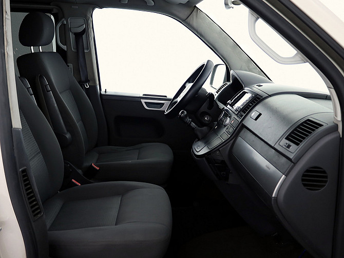 Volkswagen Multivan Comfortline 2.5 TDI 96kW Tallina - foto 6