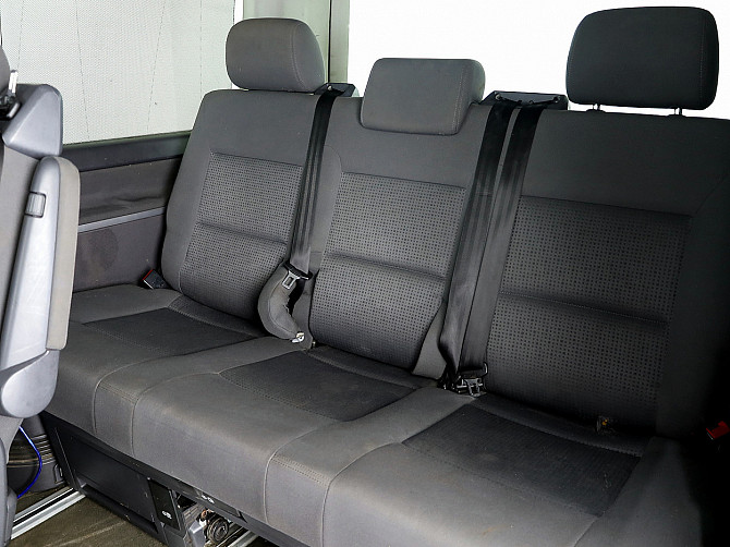Volkswagen Multivan Comfortline 2.5 TDI 96kW Tallina - foto 8