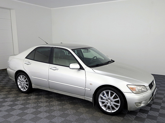 Lexus IS 200 Luxury ATM 2.0 114kW Tallina - foto 1