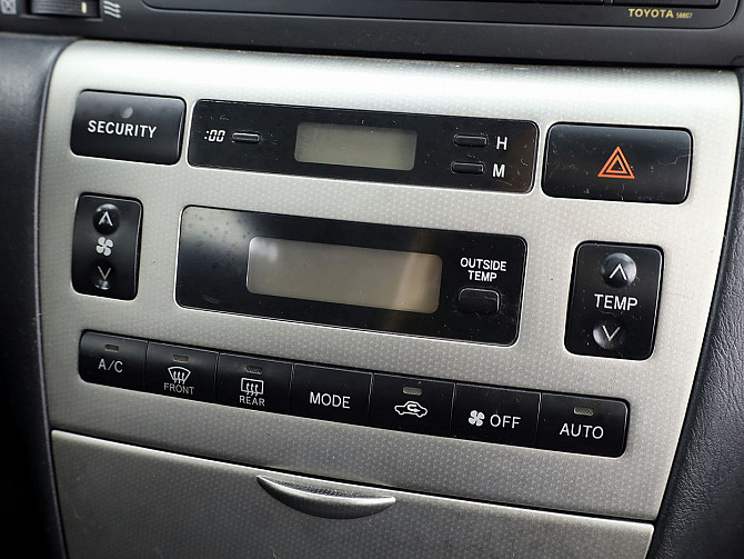 Toyota Corolla Linea Sol 1.4 71kW Tallina - foto 8