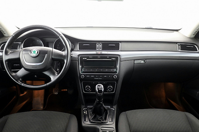 Skoda Superb Comfortline 1.4 92kW Таллин - изображение 5