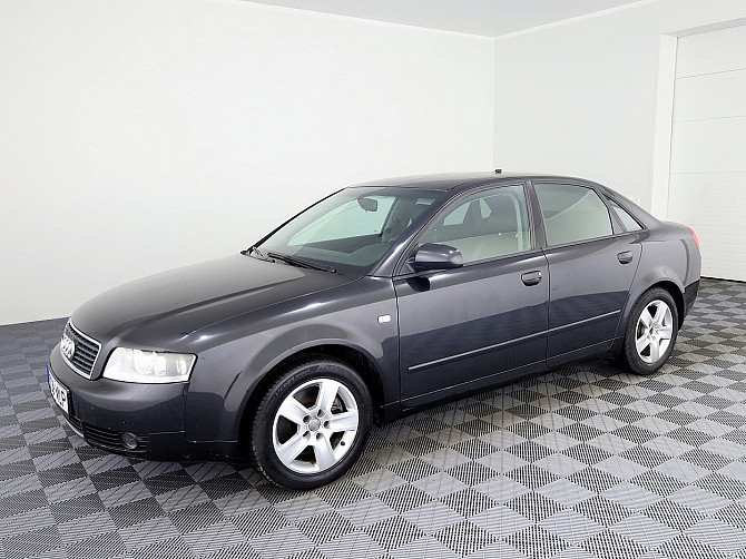 Audi A4 S-Line ATM 3.0 162kW Tallina - foto 2