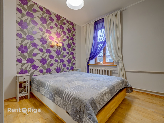 Dzīvoklis Rīgas centrā ar autostāvvietu!  Ilgtermiņā tiek izīrēts 3-istabu dzīvoklis, pēc Rīga - foto 7