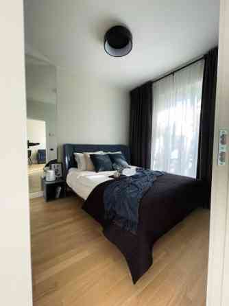 Izīrē 2 istabu dzīvokli Rīgas centrā!  Dzīvoklī ir viss nepieciešamais ikdienas ērtībām! Sākot ar ko Rīga