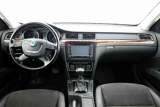 Skoda Superb Highline 4x4 ATM 3.6 191kW Tallina
