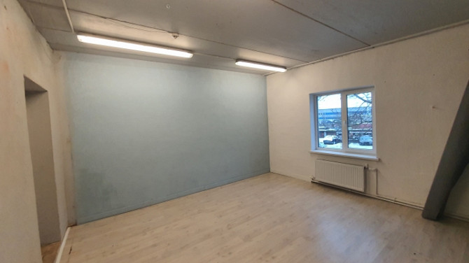 Biroja telpas pie TC Riga Plaza.  + 2 telpas; + grīdas segums linolejs. + vidējās izmaksas Rīga - foto 3