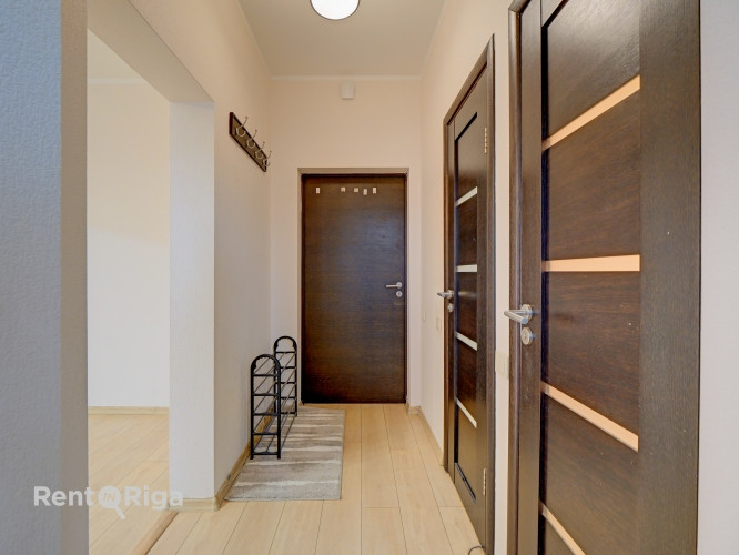 Сдаётся двухкомнатная квартира в центре города, на 3-м этаже благоустроенного Рига - изображение 5