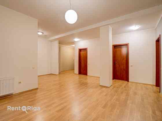 Продаётся 2-комнатная квартира в Валдлаучи!  В стоимость входит подземная Рига