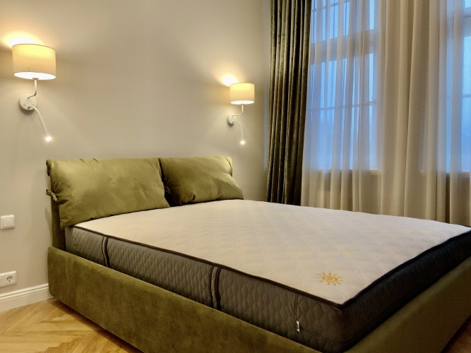 Ekskluzīvs 2-istabu dzīvoklis Bibliotēkas nama ēkā.  Gaišs dzīvoklis ar balkonu un izcilu skatu uz V Рига - изображение 7