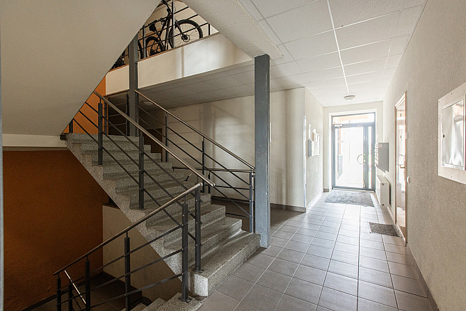 Pārdod īpašnieks plašu 2-istabu dzīvokli ar noliktavu Ādažos, ciematā “Podnieki”, Ūbeļu ielā 16., ... Ādaži - foto 13