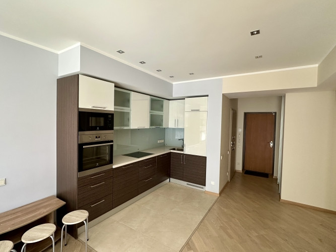 Продается элегантная 2-комнатная квартира с просторной террасой у моря, в Саулкрасты - изображение 6