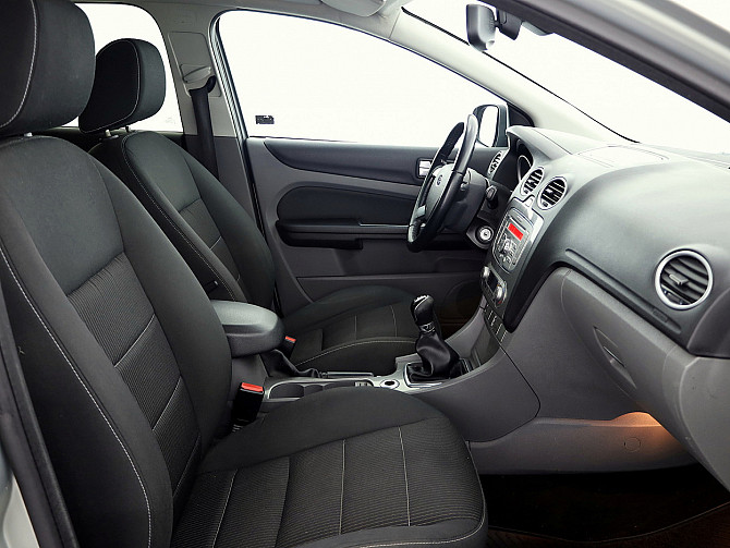 Ford Focus Facelift 1.8 92kW Tallina - foto 6