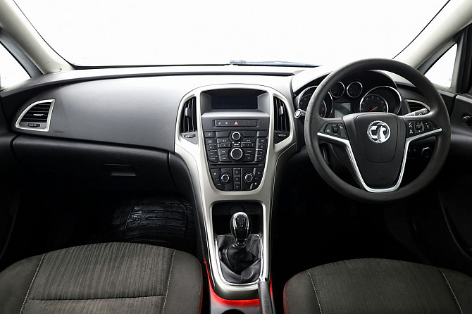 Opel Astra Elegance 1.4 74kW Tallina - foto 5