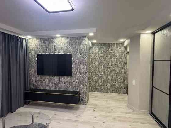 Bright, high-quality, well-equipped apartment for rent in Klīversala, next to the National Library o Рига