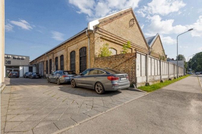 Kapseļu iela 15  pieejamas veikala un noliktavas telpas īrei no 11.06.2026.  Piedāvājam plašas Rīga - foto 8