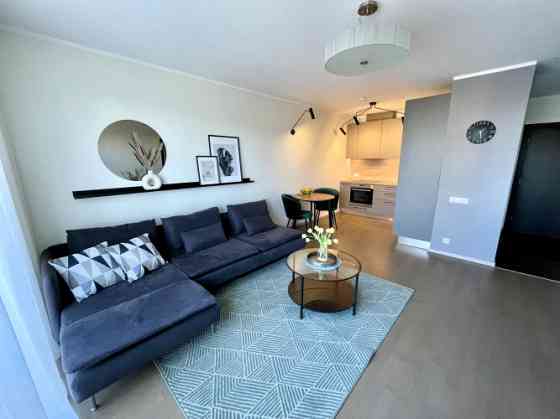 Izīrē 2 istabu dzīvokli jaunajā projektā!  Ideāla izvēle tiem, kuri novērtē mūsdienīgu dzīvokli un k Рига