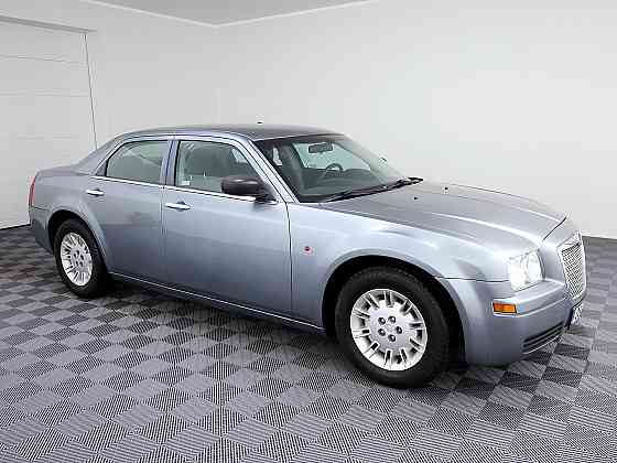 Chrysler 300 C Comfort 2.7 142kW Tallina