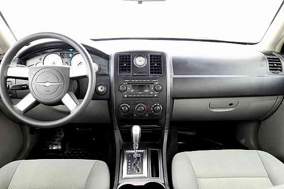 Chrysler 300 C Comfort 2.7 142kW Tallina