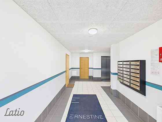 Izīrējas gaišs, moderni iekārtots 3istabu dzīvoklis renovētā ēkā Ernestīnes ielā, pašā Āgenskalna si Рига