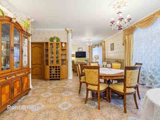 Продаётся 3-комнатная квартира с террасой на живописном берегу озера Балтеэзерc! Рига