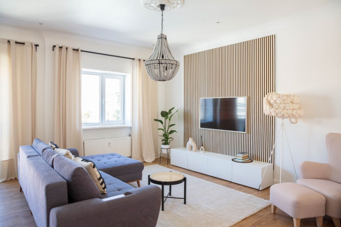 Izīrē gaišu un mājīgu dzīvokli Rīgas centrā!  Plašs dzīvoklis ar augstajiem griestiem lieliskā vietā Рига - изображение 2