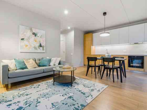 *Скидка 50% на арендную плату за первые два месяца!  Долгосрочной аренде доступна Рижский район