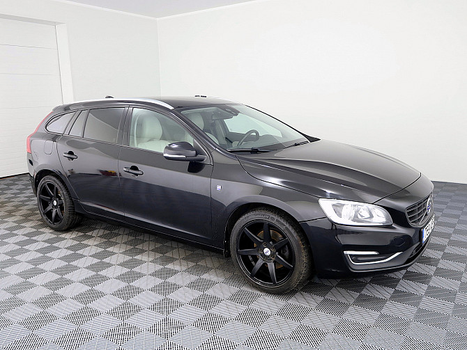 Volvo V60 Ocean Race Facelift 2.0 D4 88kW Tallina - foto 1