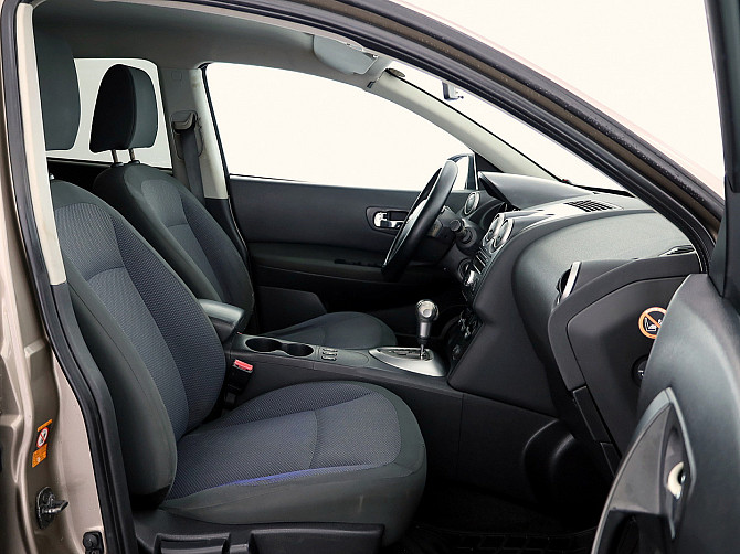 Nissan Qashqai Comfort ATM 2.0 104kW Tallina - foto 6