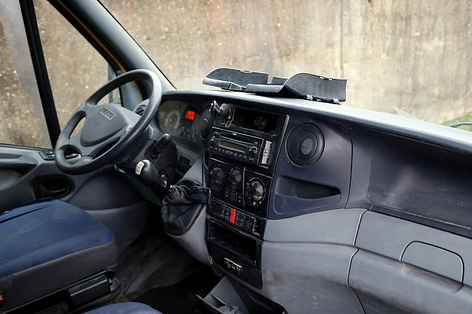 Iveco Daily 35S18V Van 3.0 HPI 130kW Tallina - foto 5