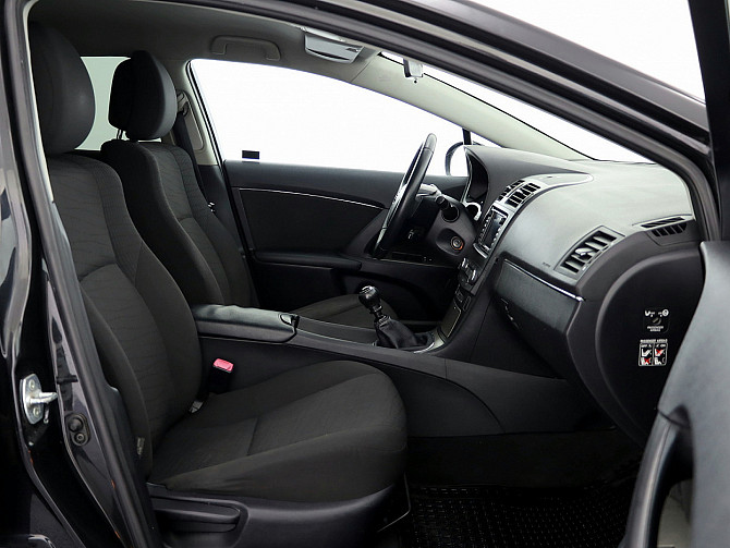 Toyota Avensis Linea Sol 2.0 D-4D 93kW Tallina - foto 6