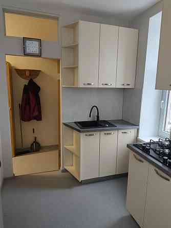 3 istabu mēbelēts dzīvoklis ērta atrašanās vieta (blakus Nacionālajai bibliotēkai). Dzīvoklī... Rīga