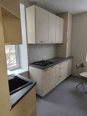 3 istabu mēbelēts dzīvoklis ērta atrašanās vieta (blakus Nacionālajai bibliotēkai). Dzīvoklī... Rīga