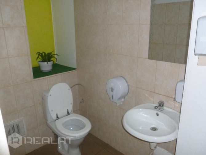 Tiek iznomātas plašas noliktavas telpas!  Šīs telpas var izmantot arī ražošanai!  Pieejamās Rīga - foto 7