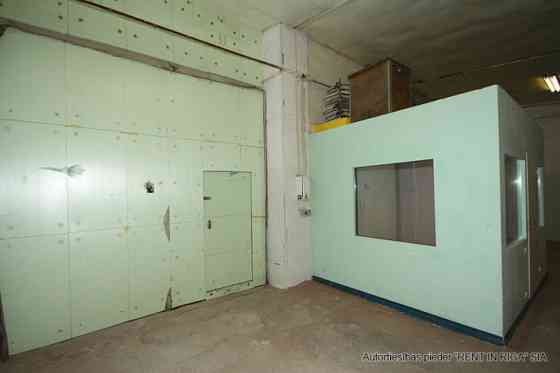 Apkurināmas telpas noliktavai/ražotnei.   Foto informatīvs, piedāvājam blakus telpas šajā pat terito Рига