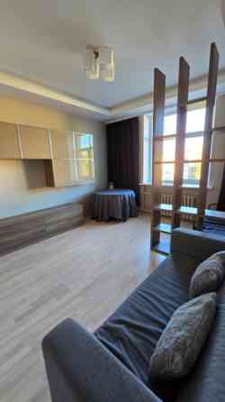 Уютная квартира доступна для аренды в районе Пардалгавы, на улице Валгума. Rīga