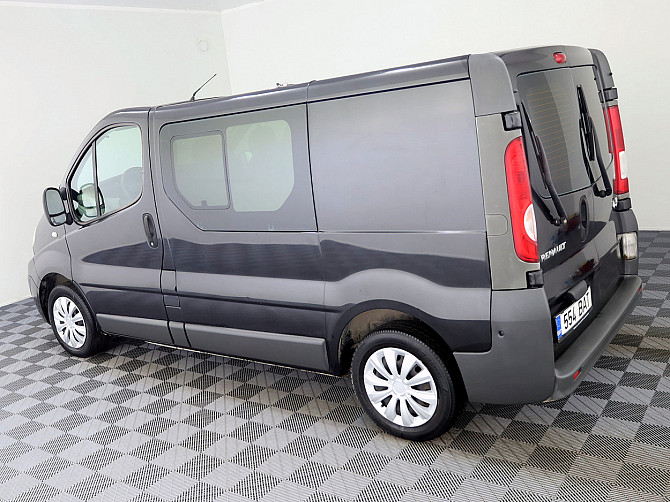 Renault Trafic Passenger Facelift 2.0 dCi 66kW Tallina - foto 4