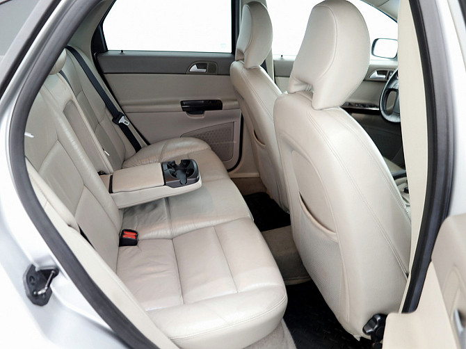 Volvo S40 Summum Facelift LPG ATM 2.4 125kW Таллин - изображение 7