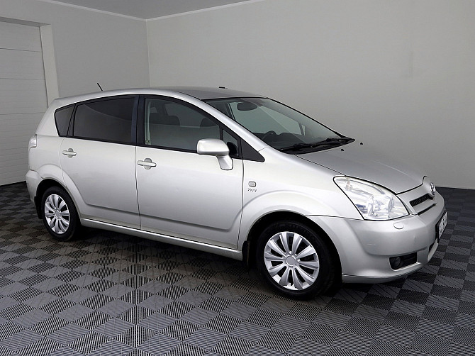 Toyota Corolla Verso Linea Sol 1.8 95kW Таллин - изображение 1