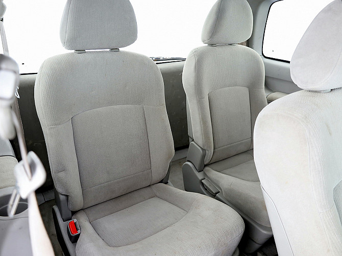 Hyundai Trajet Comfort ATM 2.0 103kW Таллин - изображение 8